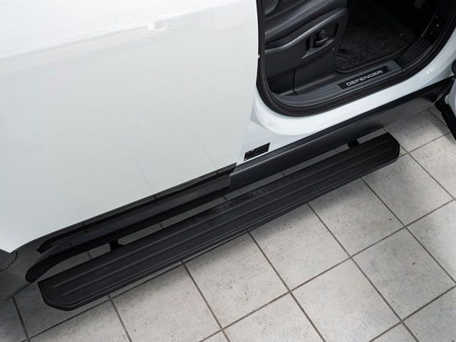 ディフェンダー110 X ダイナミック SE 2.0L P300 4WD
