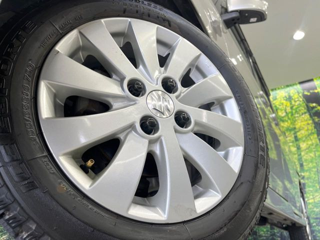 �y����14�C���`�A���~�z�C�[���z�O�ςɃ}�b�`���������A���~�z�C�[���𑕒����Ă���܂��B�e��ЊO�A���~�z�C�[����A�X�^�b�h���X�^�C�����戵�����Ă���܂��B���񂲑��k����������