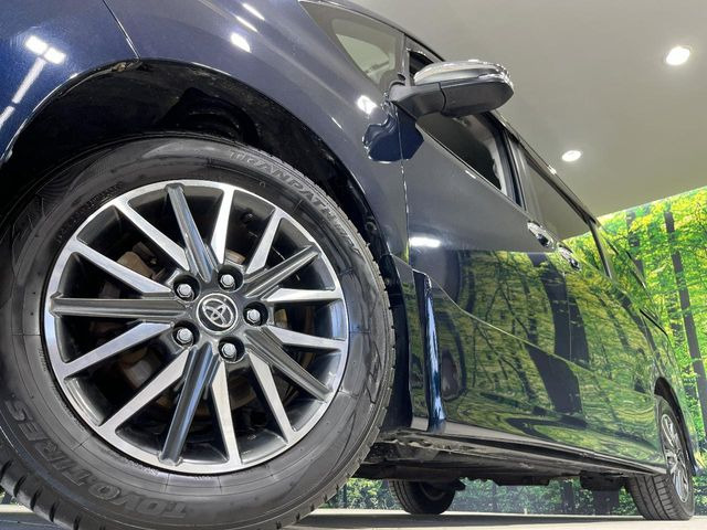�y����16�C���`�A���~�z�C�[���z�O�ςɃ}�b�`���������A���~�z�C�[���𑕒����Ă���܂��B�e��ЊO�A���~�z�C�[����A�X�^�b�h���X�^�C�����戵�����Ă���܂��B���񂲑��k����������