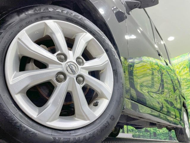 �y����14�C���`�A���~�z�C�[���z�O�ςɃ}�b�`���������A���~�z�C�[���𑕒����Ă���܂��B�e��ЊO�A���~�z�C�[����A�X�^�b�h���X�^�C�����戵�����Ă���܂��B���񂲑��k����������