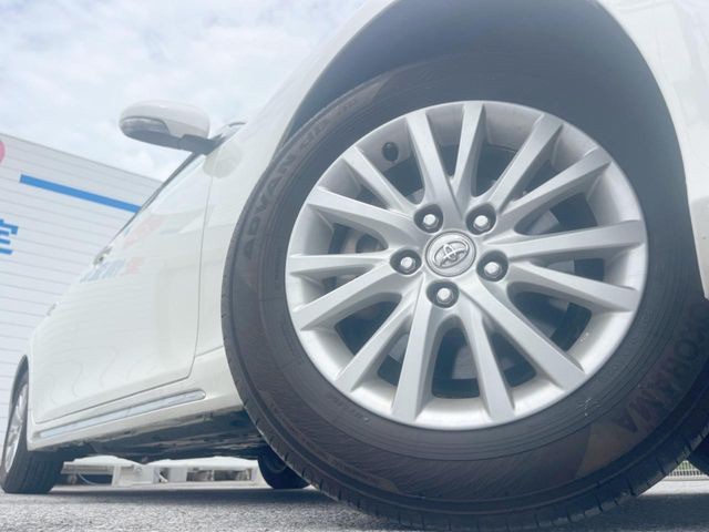 �y�����A���~�z�C�[���z�O�ςɃ}�b�`���������A���~�z�C�[���𑕒����Ă���܂��B�e��ЊO�A���~�z�C�[����A�X�^�b�h���X�^�C�����戵�����Ă���܂��B���񂲑��k����������