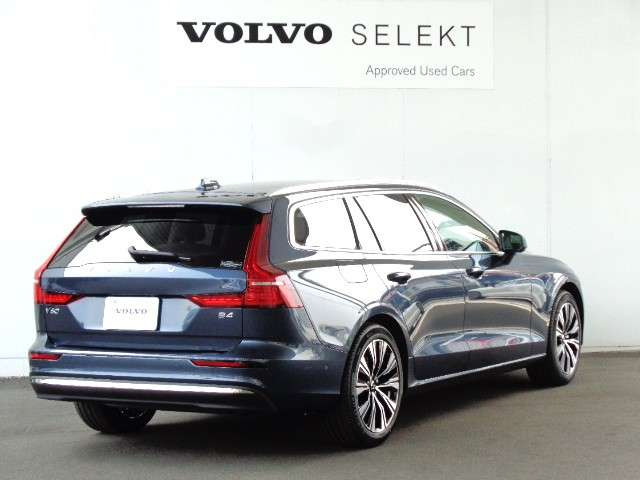 V60ウルトラ B4