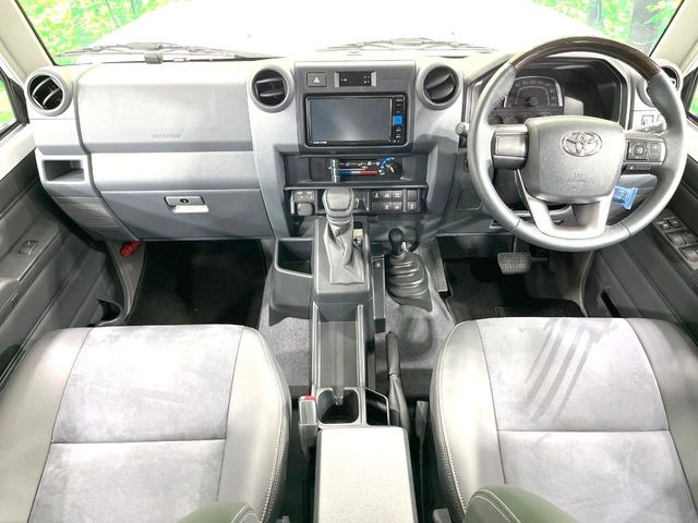 ランドクルーザー702.8 AX ディーゼル 4WD