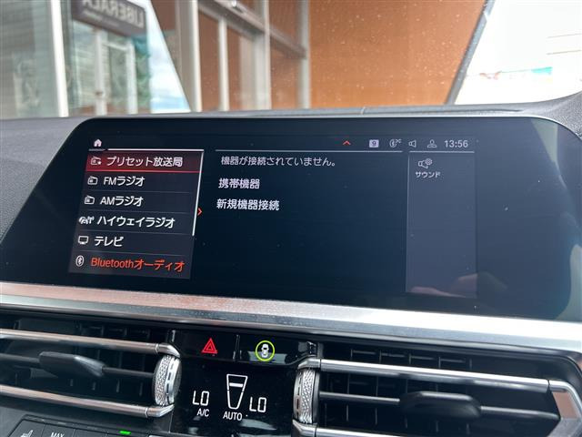 4シリーズカブリオレM440i Xドライブ 4WD