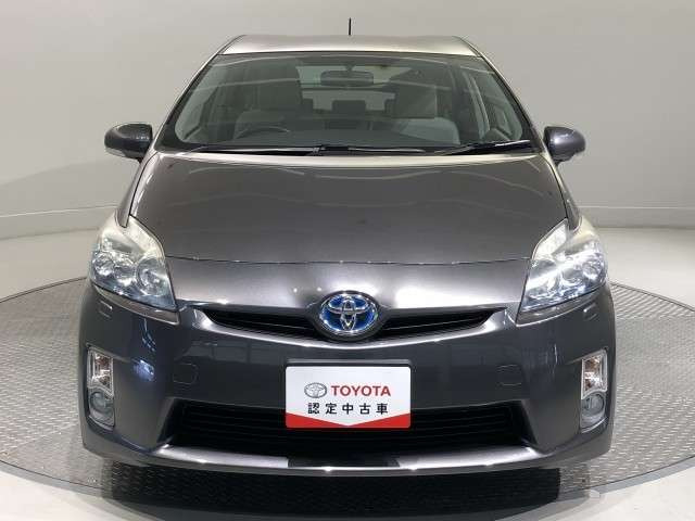 プリウス1.8 S LEDエディション