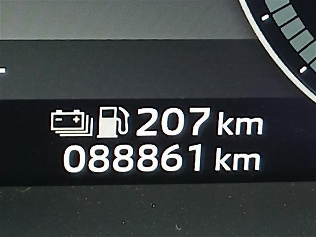 アウトランダーPHEV 2.4 G 4WD