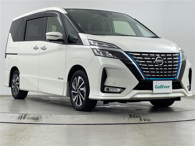 セレナ1.2 e-POWER ハイウェイスターV