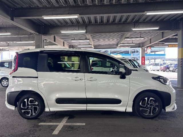 シエンタハイブリッド 1.5 Z E-Four 4WD