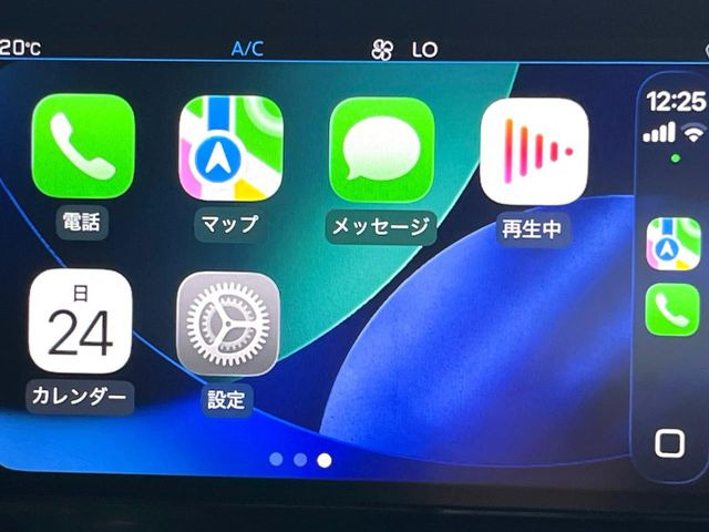 ��Apple Car Play:�X�}�z�Ƃ̗L���ڑ��ŁA�i�r�E�I�[�f�B�I�Đ��ȂǃX�}�z�̃A�v���@�\����ʂł��g����֗��@�\�ł�!