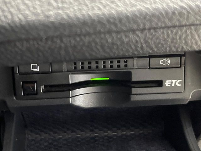 【ETC】高速道路の料金所をストレスなく通過!話題のスポットやサービスエリアに多い「スマートIC」利用時は必須のアイテムです。当店でセットアップを実施、ご納車当日からすぐにご利用いただけます!