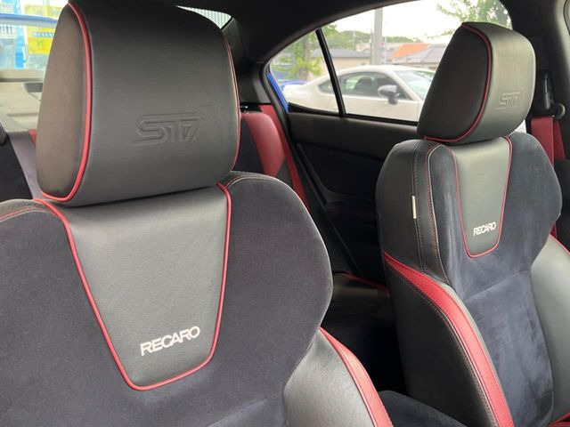 �yRECARO���V�[�g�z�l�ԍH�w�Ɋ�Â����ʈ����z�ɂ���č��ւ̕��S�Ⓑ���ԉ^�]���̔�J�������y������ڂŃ��J���Ƃ킩��X�|�[�e�B�ȃ��b�N�X�������ł��B
