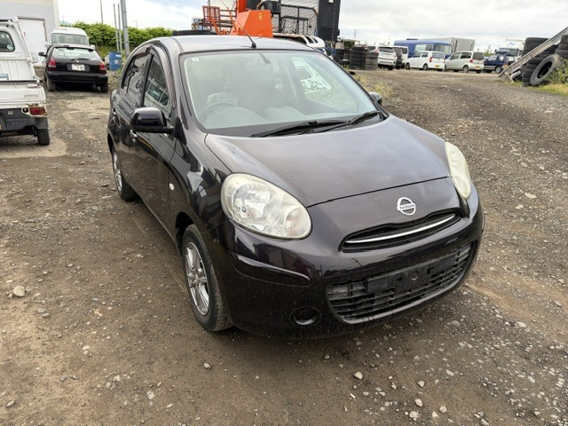 マーチ1.2 12X FOUR 4WD