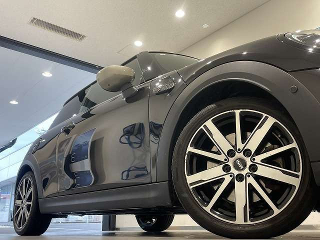 ミニクーパー S シャドーエディション DCT