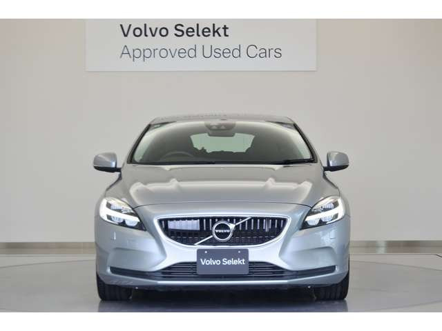 V40D4 ダイナミック エディション ディーゼル