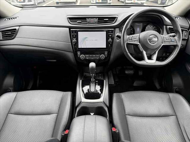 エクストレイル2.0 20Xi 4WD