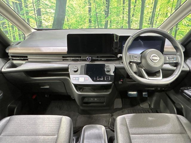 セレナ1.4 e-POWER ハイウェイスターV