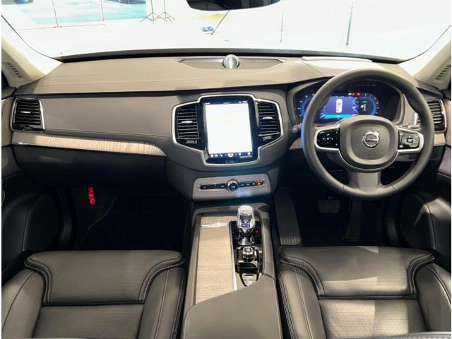 XC90リチャージ PHEV T8 AWD アルティメット 4WD
