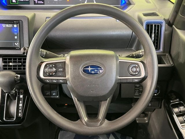 �y�X�e�A�����O�X�C�b�`�z�^�]���A�O������ڐ������炷���ƂȂ��A�I�[�f�B�I���̑��삪�\�ȕ֗��@�\!���S&���K�ȃh���C�u�����o���Ă���܂���