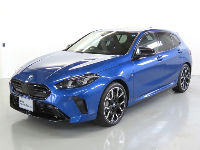 1シリーズM135 xドライブ 4WD