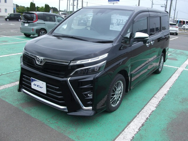 ヴォクシー2.0 ZS 煌III 4WD
