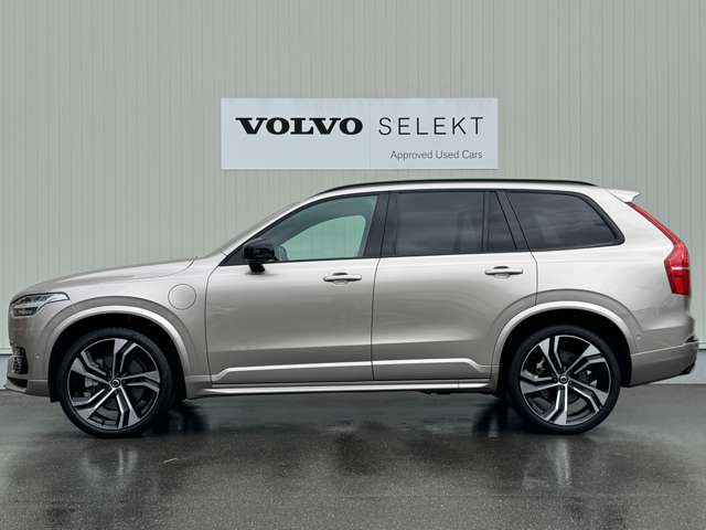 XC90リチャージ PHEV T8 AWD アルティメット 4WD