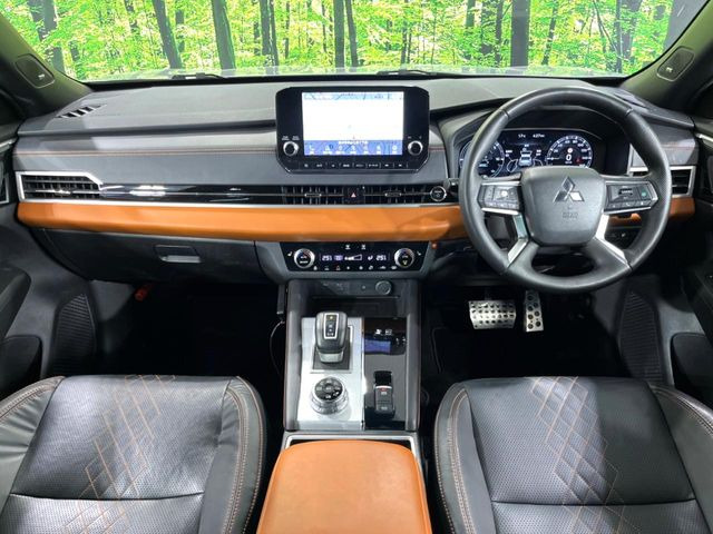 アウトランダーPHEV 2.4 P 4WD