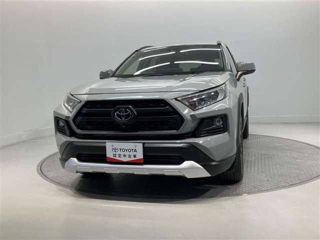 RAV42.0 アドベンチャー 4WD