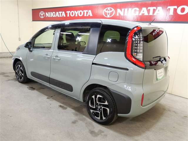 シエンタハイブリッド 1.5 Z E-Four 4WD