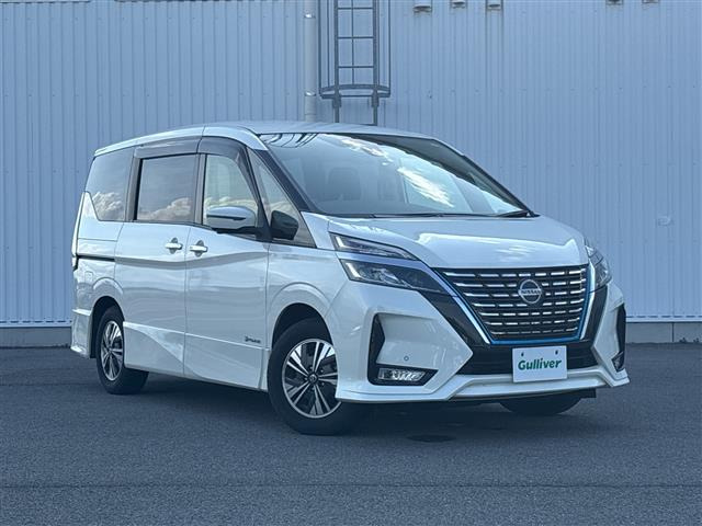 セレナ1.2 e-POWER ハイウェイスターV