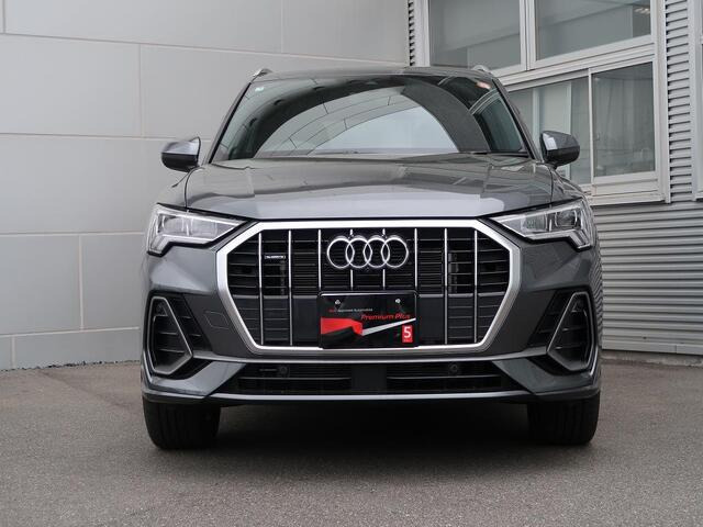 Q340 TDI クワトロ Sライン ディーゼル 4WD