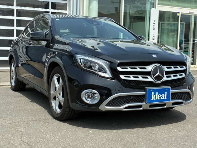GLAクラスGLA220 4マチック 4WD