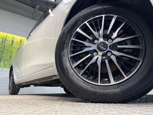 �y14�C���`�A���~�z�C�[���z�O�ςɃ}�b�`�����A���~�z�C�[���𑕒����Ă���܂��B�e��A���~�z�C�[����A�X�^�b�h���X�^�C�����戵�����Ă���܂��B���񂲑��k����������