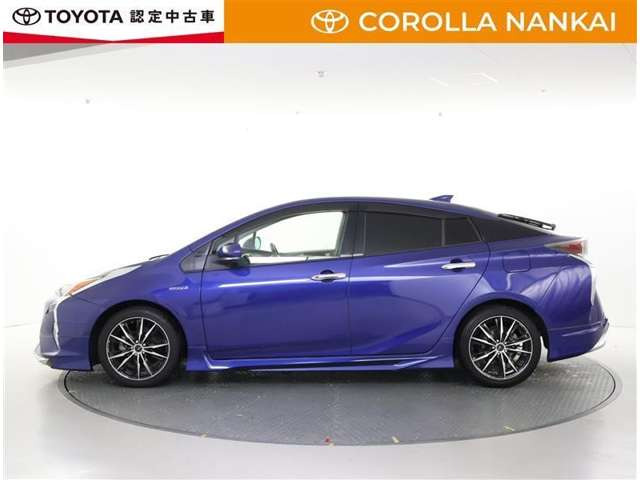 プリウス1.8 S