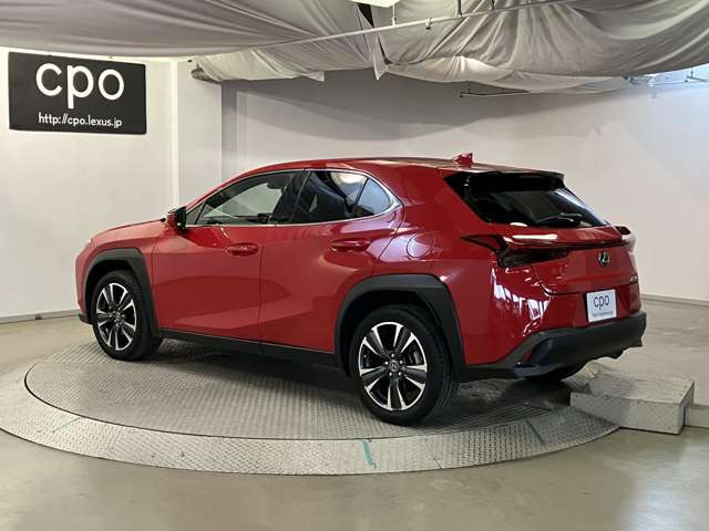 UX250h バージョンL
