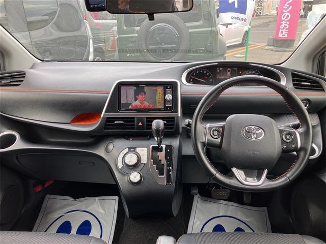 シエンタ1.5 G クエロ 4WD
