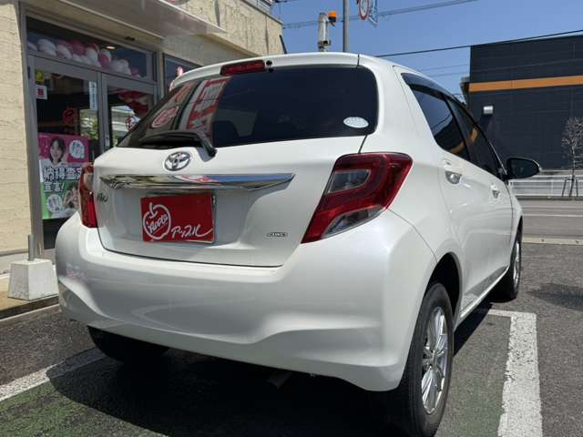 ヴィッツ1.3 F 4WD