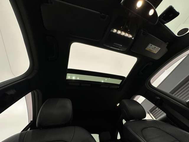 GLCクーペ220d 4マチック スポーツ 本革仕様 4WD