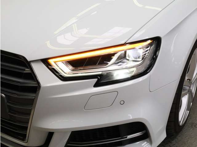 S3スポーツバック2.0 4WD