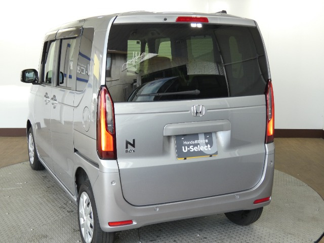 N-BOX
