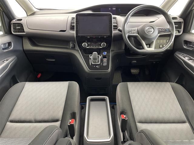 セレナ1.2 e-POWER ハイウェイスターV