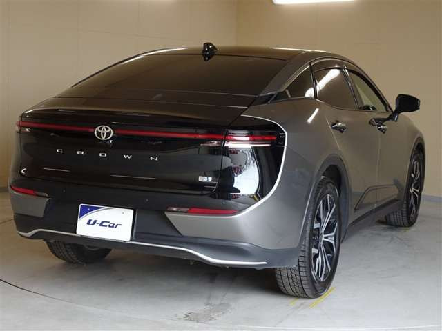 クラウンクロスオーバー2.5 G アドバンスト E-Four 4WD