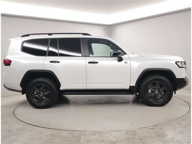 ランドクルーザー3003.3 GRスポーツ ディーゼル 4WD