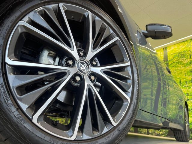 �y����19�C���`�A���~�z�C�[���z�O�ςɃ}�b�`���������A���~�z�C�[���𑕒����Ă���܂��B�e��ЊO�A���~�z�C�[����A�X�^�b�h���X�^�C�����戵�����Ă���܂��B���񂲑��k����������