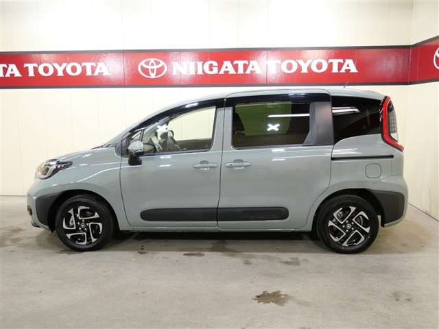 シエンタハイブリッド 1.5 Z E-Four 4WD