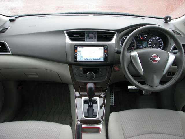 シルフィ1.8 G