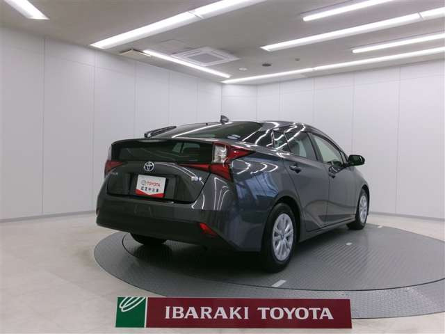 プリウス1.8 S セーフティ プラスII