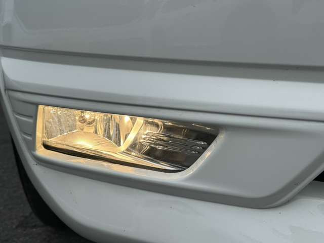 ノート1.2 X FOUR 4WD