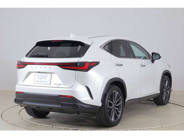 NX350h バージョンL 4WD