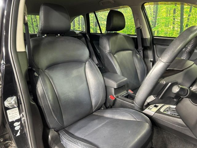 レヴォーグ1.6 GT アイサイト 4WD