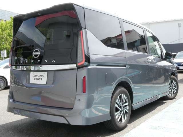 セレナ2.0 ハイウェイスターV